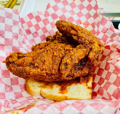 Red's 615 Chicken - Nashville hot chicken restaurant serving Country, Mild, Medium, Hot, X-Hot